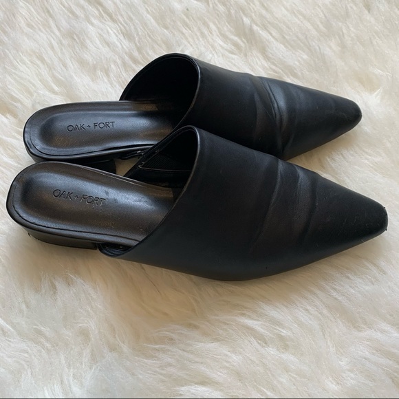 OAK + FORT Shoes - Oak + Fort Black Mules Size 6